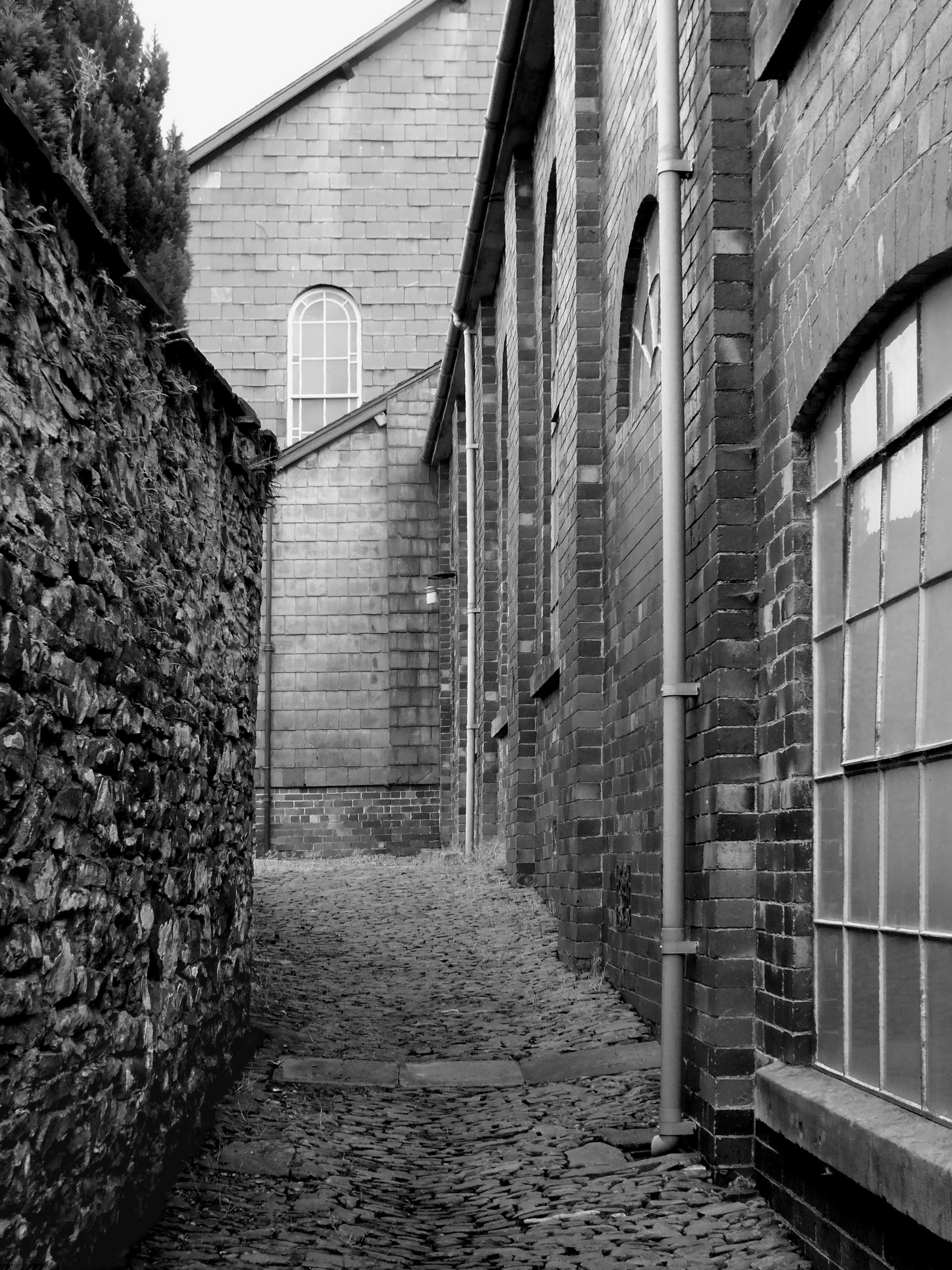 CHINA STREET CHAPEL PASSAGE. Bill Bagley Photography